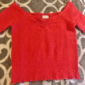 Abound off the shoulder